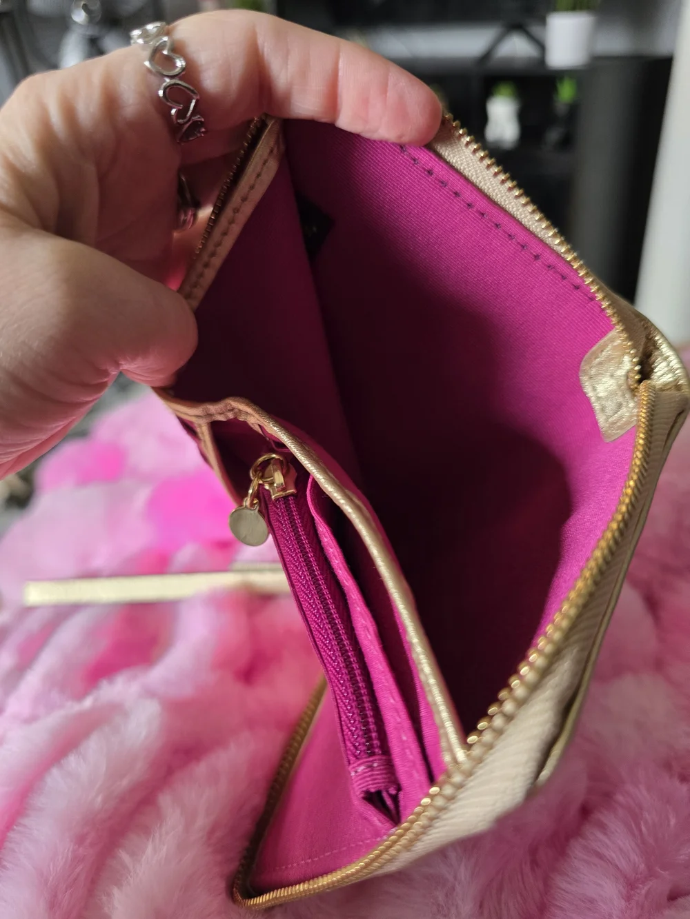 Coach Tatersall Wrislet Zip Around Wallet - Picture 6 of 6